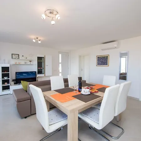Konkula Apartment Cavtat