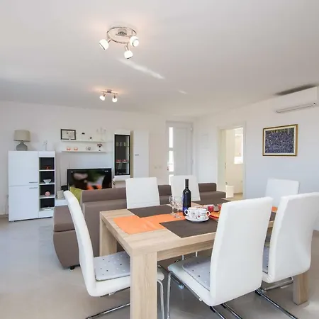 Appartement Konkula *